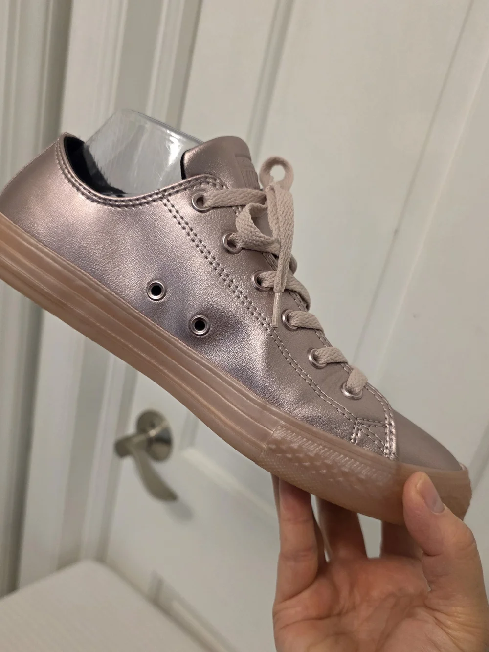 Converse All Star Metallic Rose Low Top Sneakers Size 6 Juniors Women Size 8